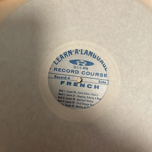 Learn French at home, four manuals and four albums never opened an well stored - Picture 9 of 15